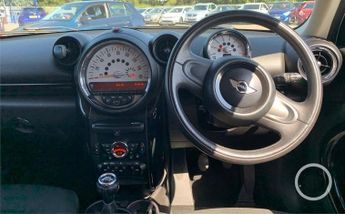 MINI COUNTRYMAN 1.6 Cooper D SUV 5dr Diesel Manual ALL4 Euro 5 (s/s) (112 ps)