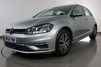 VOLKSWAGEN GOLF 1.6 TDI SE Nav Hatchback 5dr Diesel DSG Euro 6 (s/s) (115 ps)