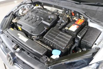 VOLKSWAGEN GOLF 1.6 TDI SE Nav Hatchback 5dr Diesel DSG Euro 6 (s/s) (115 ps)