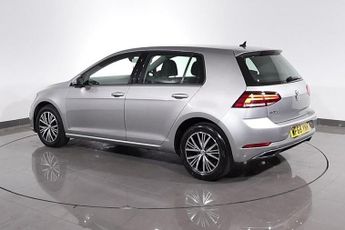 VOLKSWAGEN GOLF 1.6 TDI SE Nav Hatchback 5dr Diesel DSG Euro 6 (s/s) (115 ps)