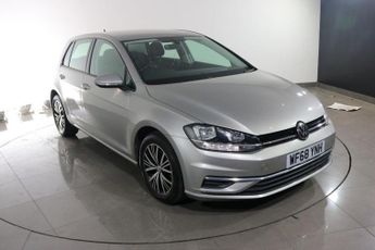VOLKSWAGEN GOLF 1.6 TDI SE Nav Hatchback 5dr Diesel DSG Euro 6 (s/s) (115 ps)