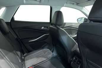 VAUXHALL GRANDLAND X 1.2 Turbo Ultimate SUV 5dr Petrol Auto Euro 6 (s/s) (130 ps) 360