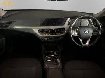 BMW 1 SERIES 1.5 118i SE Hatchback 5dr Petrol DCT Euro 6 (s/s) (140 ps)