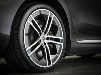 MERCEDES-BENZ EQE EQE 300 89kWh Exclusive Luxury Saloon 4dr Electric Auto (245 ps)