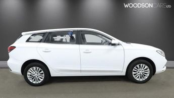 MG MG5 61.1kWh Excite Long Range Estate 5dr Electric Auto (156 ps)
