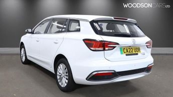 MG MG5 61.1kWh Excite Long Range Estate 5dr Electric Auto (156 ps)