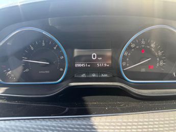 PEUGEOT 2008 1.6 BlueHDi Allure SUV 5dr Diesel Manual Euro 6 (s/s) (100 ps)