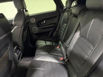 LAND ROVER RANGE ROVER EVOQUE 2.0 TD4 HSE Dynamic SUV 5dr Diesel Auto 4WD Euro 6 (s/s) (180 ps