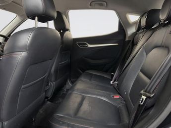 MG MG ZS 1.0 T-GDI Exclusive SUV 5dr Petrol Auto Euro 6 (111 ps)