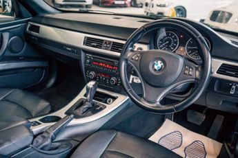 BMW 3 SERIES 2.0 320i SE Convertible 2dr Petrol Steptronic Euro 5 (170 ps)