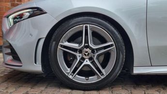 MERCEDES-BENZ A CLASS 2.0 A200d AMG Line (Premium) Hatchback 5dr Diesel 8G-DCT Euro 6 