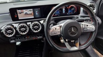 MERCEDES-BENZ A CLASS 2.0 A200d AMG Line (Premium) Hatchback 5dr Diesel 8G-DCT Euro 6 