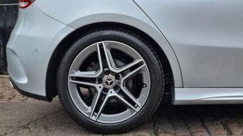 MERCEDES-BENZ A CLASS 2.0 A200d AMG Line (Premium) Hatchback 5dr Diesel 8G-DCT Euro 6 