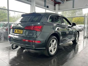 AUDI Q5 2.0 TDI S line SUV 5dr Diesel S Tronic quattro Euro 6 (s/s) (190