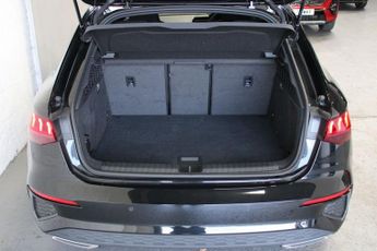 AUDI A3 1.0 TFSI 30 S line Sportback 5dr Petrol S Tronic Euro 6 (s/s) (1