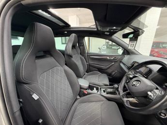 SKODA KAROQ 1.5 TSI ACT SportLine SUV 5dr Petrol DSG Euro 6 (s/s) (150 ps)