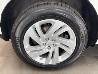 LAND ROVER RANGE ROVER EVOQUE 2.0 D180 R-Dynamic S SUV 5dr Diesel Auto 4WD Euro 6 (s/s) (180 p