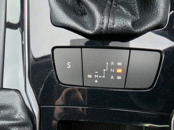 PEUGEOT 508 1.6 e-HDi Active Saloon 4dr Diesel EGC Euro 5 (s/s) (112 ps)