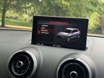 AUDI A3 1.0 TFSI 30 S line Sportback 5dr Auto Petrol S Tronic Euro 6 (s/
