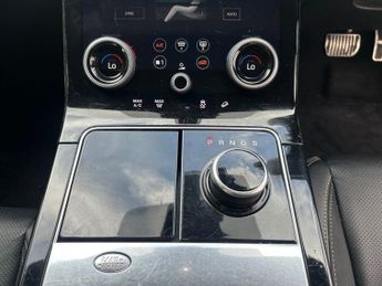 LAND ROVER RANGE ROVER VELAR 2.0 D180 R-Dynamic S SUV 5dr Diesel Auto 4WD Euro 6 (s/s) (180 p