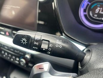 KIA NIRO 1.6 GDi 3 SUV 5dr Petrol Hybrid DCT Euro 6 (s/s) (139 bhp)