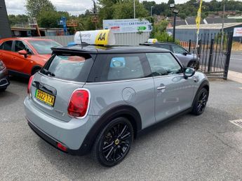 MINI Electric Hatch Cooper SE 32.6kWh Level 2 Hatchback 3dr Electric Auto (184 ps)