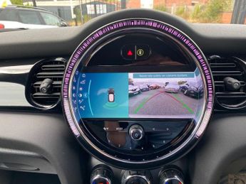 MINI Electric Hatch Cooper SE 32.6kWh Level 2 Hatchback 3dr Electric Auto (184 ps)