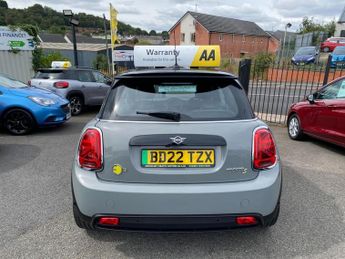 MINI Electric Hatch Cooper SE 32.6kWh Level 2 Hatchback 3dr Electric Auto (184 ps)