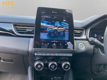 RENAULT CAPTUR 1.6 E-TECH E-Tech engineered SUV 5dr Petrol Hybrid Auto Euro 6 (