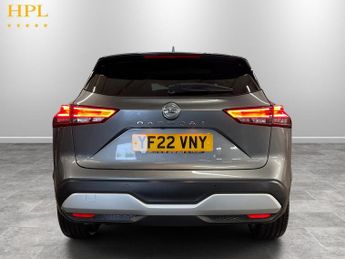 NISSAN QASHQAI 1.3 DIG-T MHEV Tekna+ SUV 5dr Petrol Hybrid XTRON Euro 6 (s/s) (