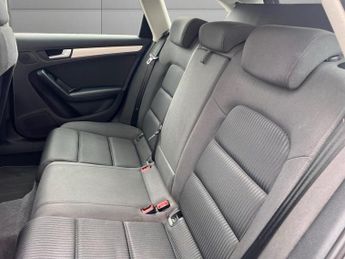 AUDI A4 AVANT 2.0 TDI Executive SE Estate 5dr Diesel Manual Euro 4 (143 ps)