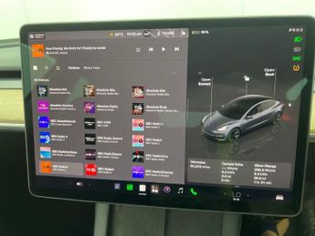 TESLA Model 3 (Dual Motor) Long Range Saloon 4dr Electric Auto 4WDE (346 ps)