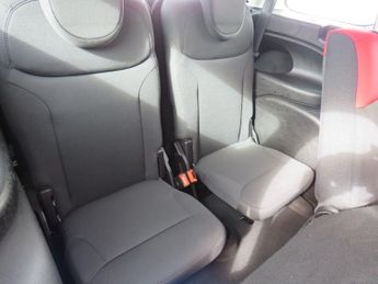 FIAT 500L 1.3 MultiJet Pop Star MPW 5dr Diesel Dualogic Euro 6 (s/s) (7 Se