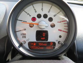 MINI COUNTRYMAN 1.6 One SUV 5dr Petrol Steptronic Euro 5 (98 ps)