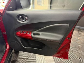 NISSAN JUKE 1.6 Tekna SUV 5dr Petrol XTRON Euro 6 (117 ps)