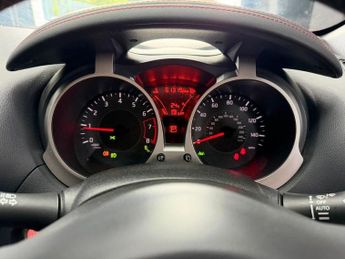 NISSAN JUKE 1.6 Tekna SUV 5dr Petrol XTRON Euro 6 (117 ps)