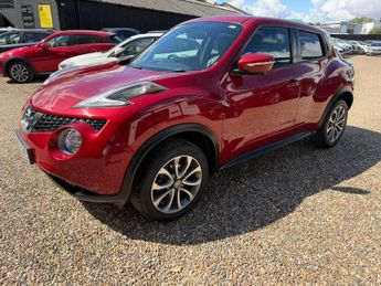 NISSAN JUKE 1.6 Tekna SUV 5dr Petrol XTRON Euro 6 (117 ps)