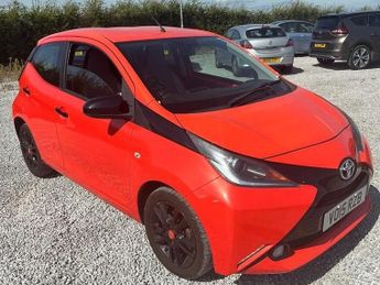 TOYOTA AYGO 1.0 VVT-i x-cite Hatchback 5dr Petrol Manual Euro 5 Euro 5 (68 p