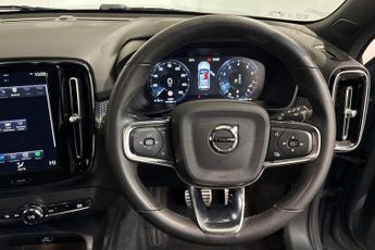 VOLVO XC40 2.0 B4 MHEV R-Design SUV 5dr Petrol Hybrid DCT Auto AWD Euro 6 (