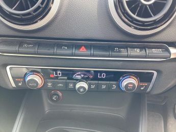 AUDI A3 2.0 TDI Sport Sportback 5dr Diesel S Tronic quattro Euro 6 (s/s)