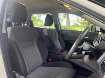 NISSAN X-TRAIL 1.5 DIG-T MHEV Acenta Premium SUV 5dr Petrol Hybrid XTRON Euro 6