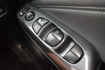 NISSAN JUKE 1.0 DIG-T Tekna SUV 5dr Petrol DCT Auto Euro 6 (s/s) (117 ps)