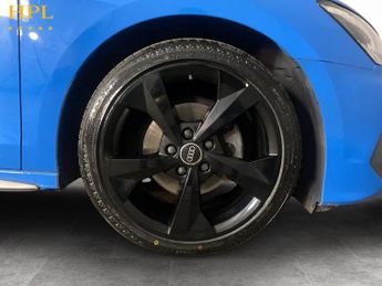 AUDI A3 1.0 TFSI 30 S line Saloon 4dr Petrol S Tronic Euro 6 (s/s) (110 