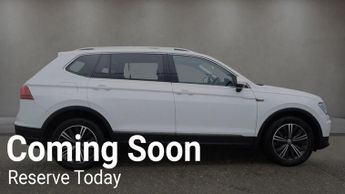 VOLKSWAGEN TIGUAN ALLSPACE 2.0 TDI SE Nav SUV 5dr Diesel DSG 4Motion Euro 6 | 2 KEYS | 7 SE