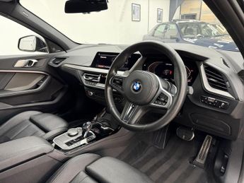 BMW 1 SERIES 2.0 M135i Hatchback 5dr Petrol Auto xDrive Euro 6 (s/s) (306 ps)
