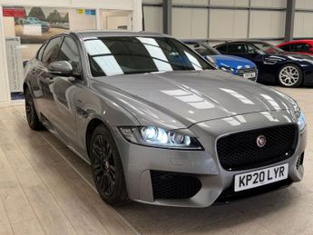 JAGUAR XF 2.0d Chequered Flag Saloon 4dr Diesel Auto Euro 6 (s/s) (180 ps)