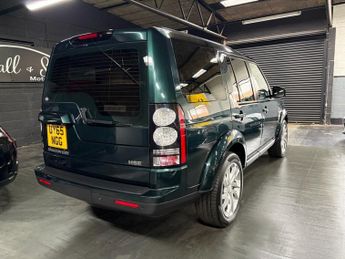 LAND ROVER DISCOVERY 4 3.0 SD V6 HSE SUV 5dr Diesel Auto 4WD Euro 6 (s/s) (256 bhp)