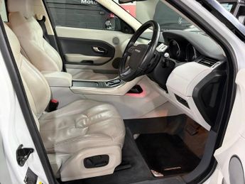 LAND ROVER RANGE ROVER EVOQUE 2.2 SD4 Pure Tech SUV 5dr Diesel Auto 4WD Euro 5 (s/s) (190 ps)