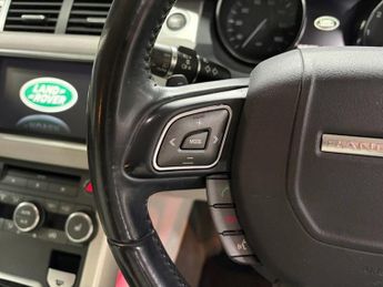 LAND ROVER RANGE ROVER EVOQUE 2.2 SD4 Pure Tech SUV 5dr Diesel Auto 4WD Euro 5 (s/s) (190 ps)