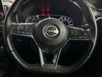 NISSAN JUKE 1.0 DIG-T N-Connecta SUV 5dr Petrol DCT Auto Euro 6 (s/s) (114 p